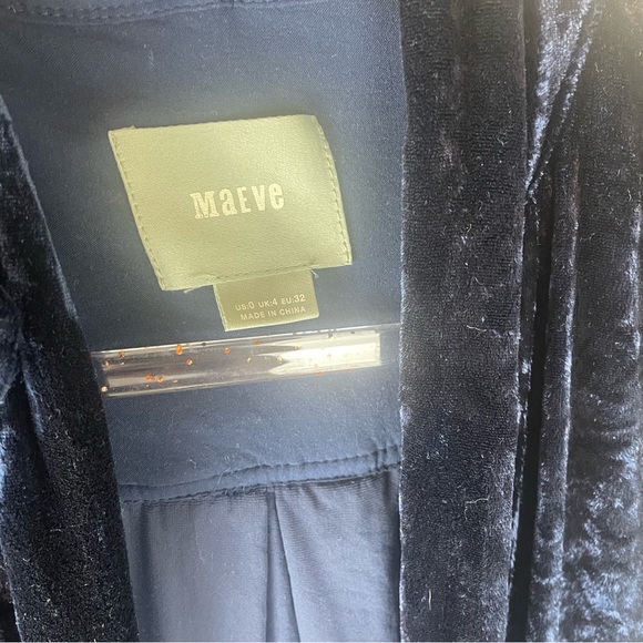 Mauve velvet button front blouse - Picture 13 of 14